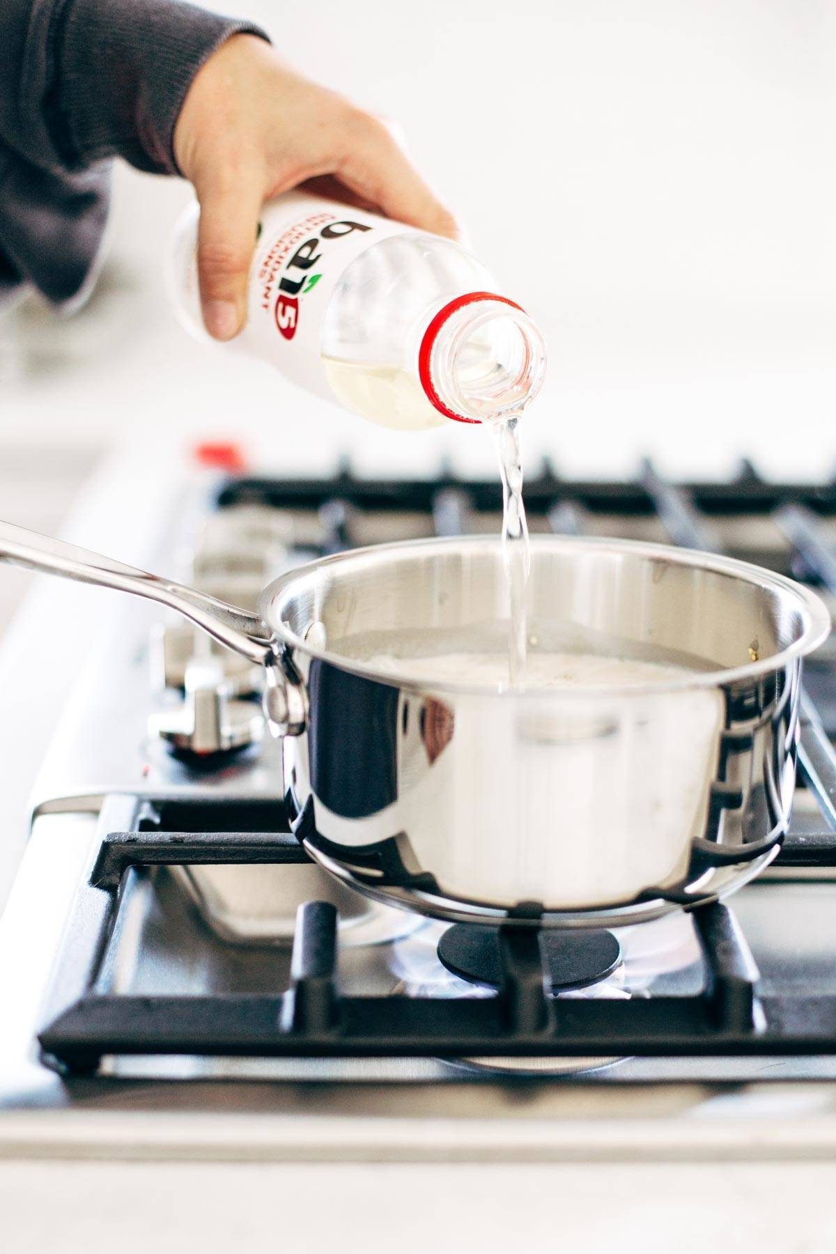 Simple Coconut Breakfast Porridge - a wholesome and cozy breakfast recipe with quinoa, oats, coconut milk, and one surprise ingredient! | pinchofyum.com Simple Coconut Breakfast Porridge - a wholesome and cozy breakfast recipe with quinoa, oats, coconut milk, and one surprise ingredient! | pinchofyum.com