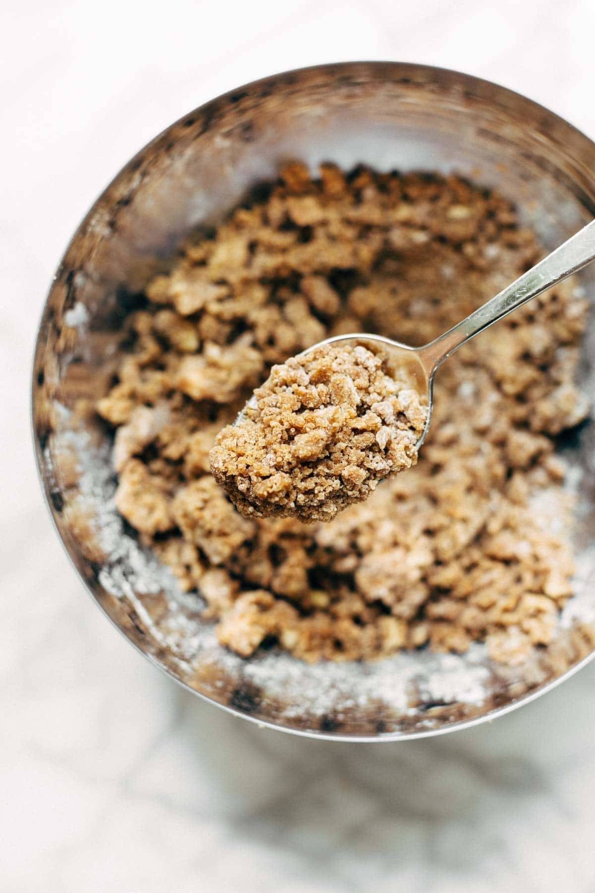Cinnamon Streusel French Toast Cups - perfect little bites of French Toast for an easy brunch recipe! loaded to the brim with cinnamon streusel. SO good! | pinchofyum.com