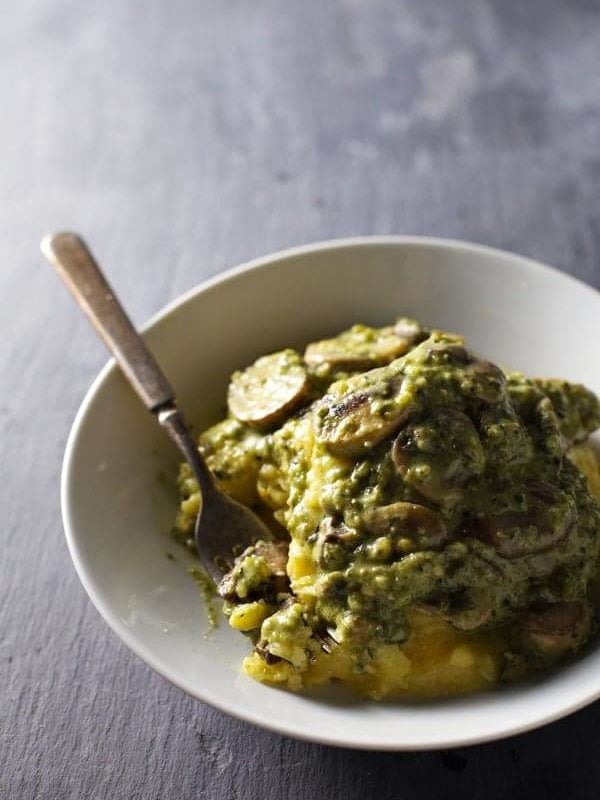 Creamy Poblano Mushrooms with Polenta - a simple, unique vegetarian dish with spicy, warm, spoon-licking flavors. 350 calories. | pinchofyum.com